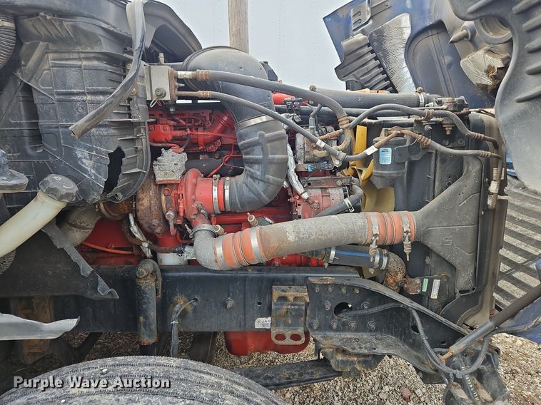 image for item OK9793 2019 Freightliner  Cascadia  semi truck