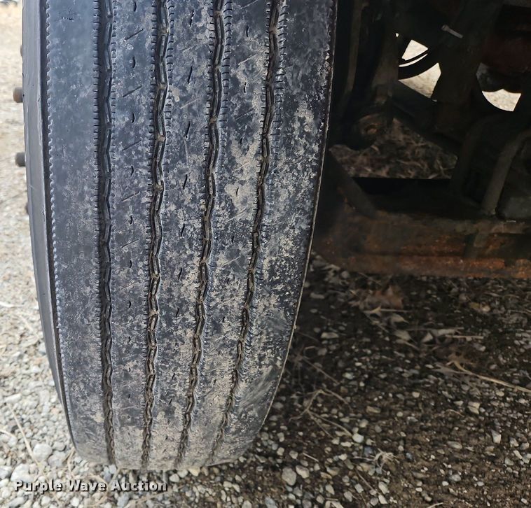 image for item OK9793 2019 Freightliner  Cascadia  semi truck