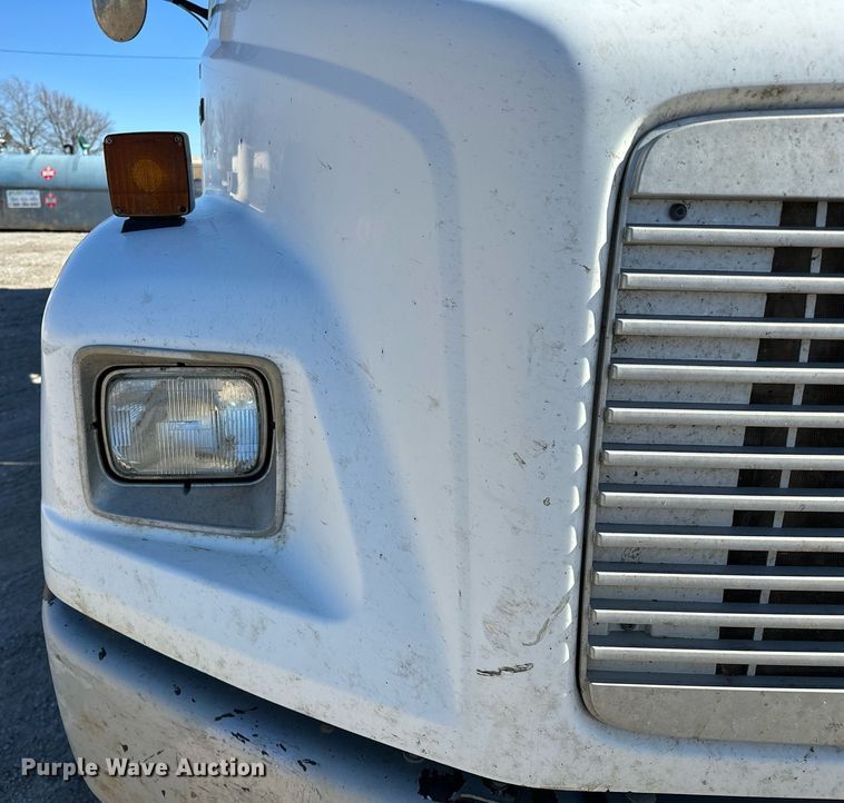 image for item OM9766 2004 Freightliner  FL70 fuel truck