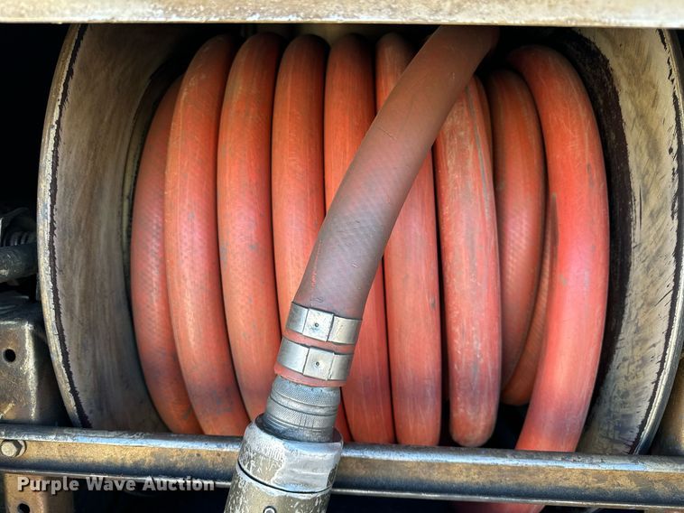 image for item OM9766 2004 Freightliner  FL70 fuel truck