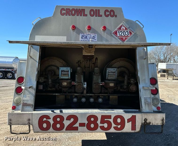 image for item OM9766 2004 Freightliner  FL70 fuel truck