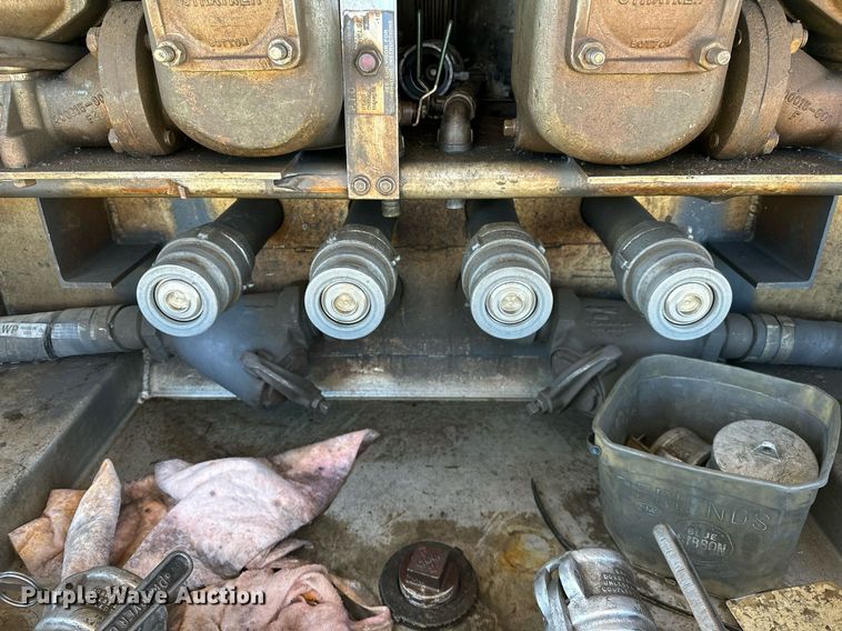 image for item OM9766 2004 Freightliner  FL70 fuel truck