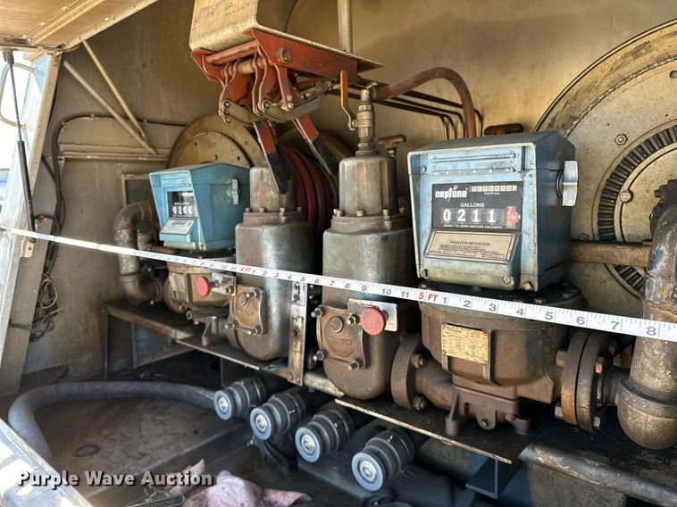 image for item OM9766 2004 Freightliner  FL70 fuel truck