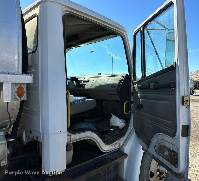 image for item OM9766 2004 Freightliner  FL70 fuel truck