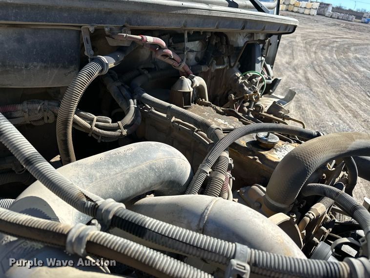 image for item OM9766 2004 Freightliner  FL70 fuel truck