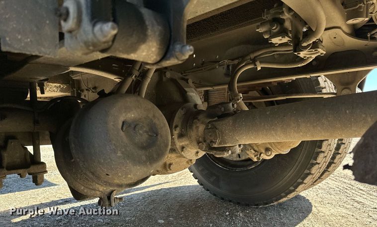 image for item OM9766 2004 Freightliner  FL70 fuel truck