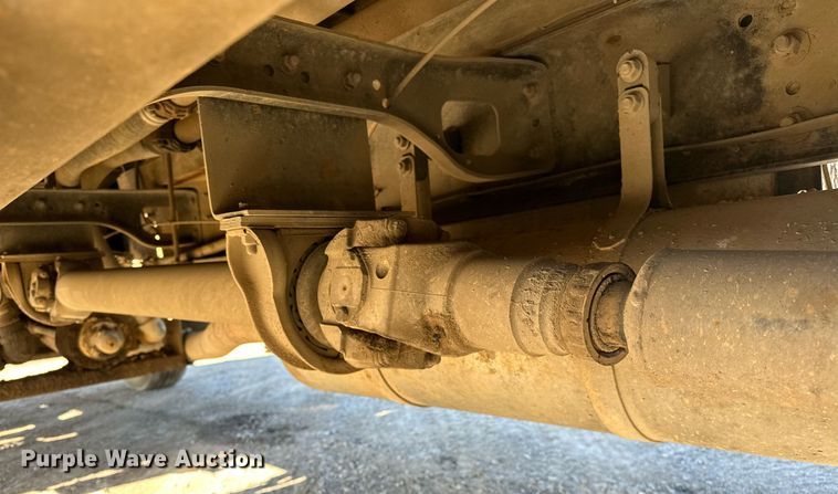 image for item OM9766 2004 Freightliner  FL70 fuel truck