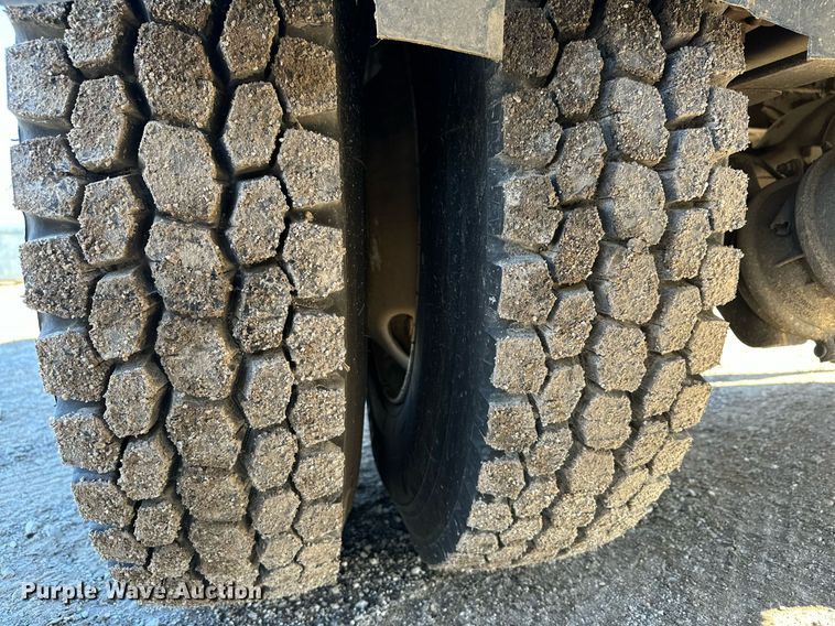 image for item OM9766 2004 Freightliner  FL70 fuel truck