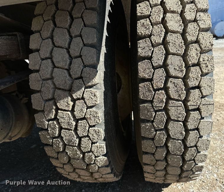 image for item OM9766 2004 Freightliner  FL70 fuel truck