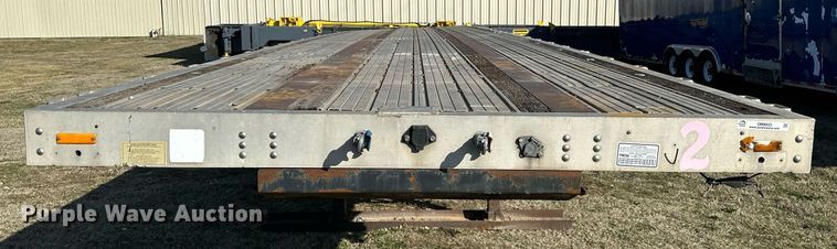 image for item OM9823 2000 Transcraft flatbed truck