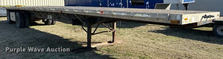 image for item OM9823 2000 Transcraft flatbed truck