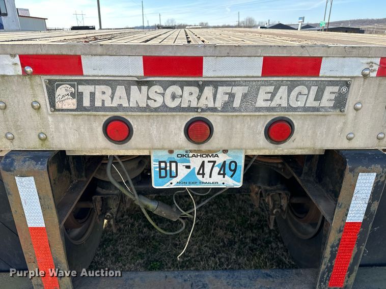 image for item OM9823 2000 Transcraft flatbed truck