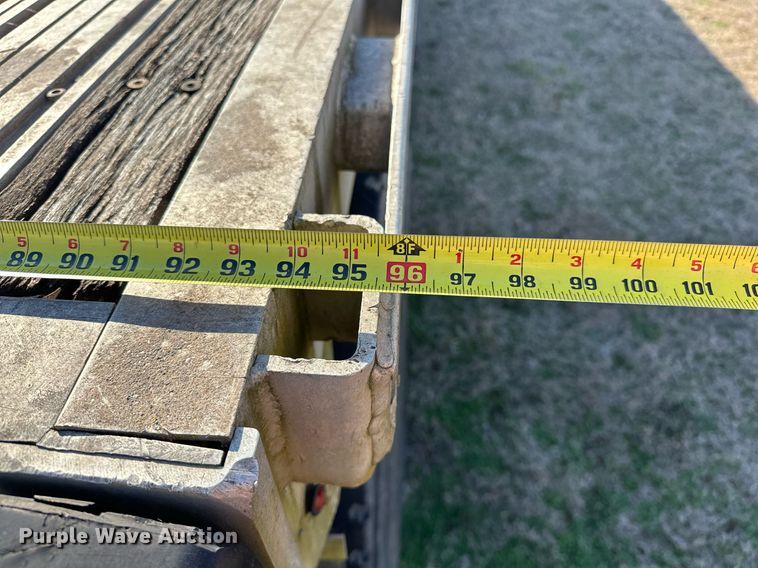 image for item OM9823 2000 Transcraft flatbed truck