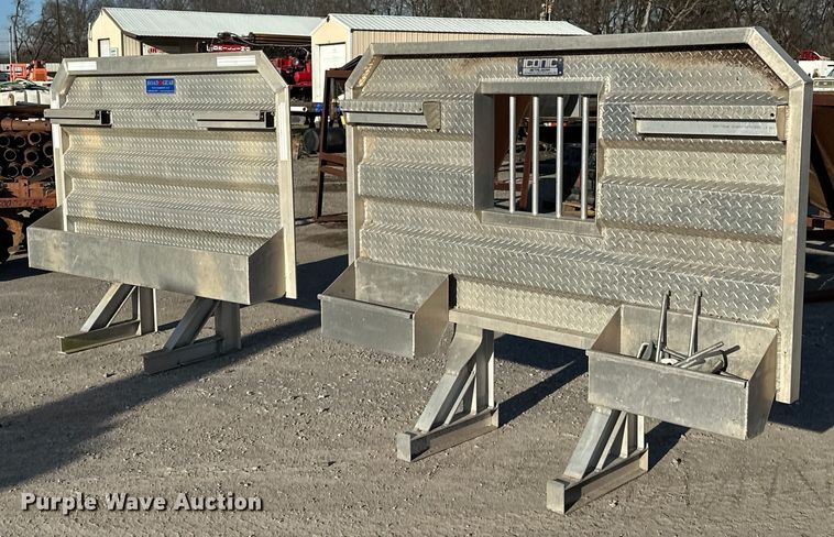 image for item OM9844 (2) headache racks