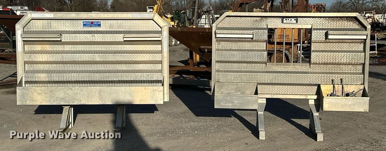 image for item OM9844 (2) headache racks