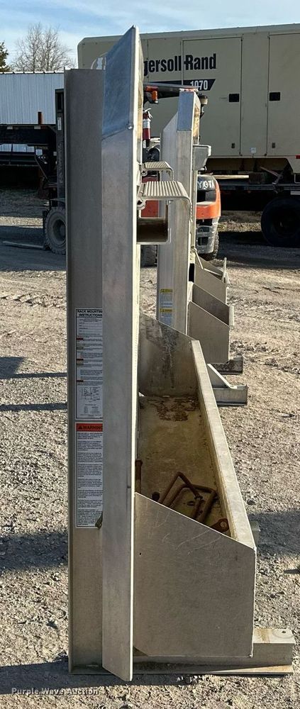 image for item OM9844 (2) headache racks