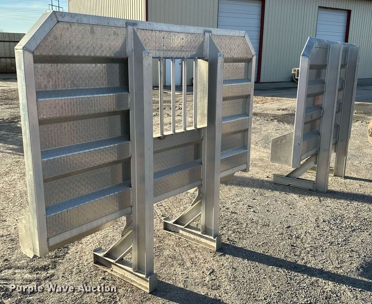 image for item OM9844 (2) headache racks