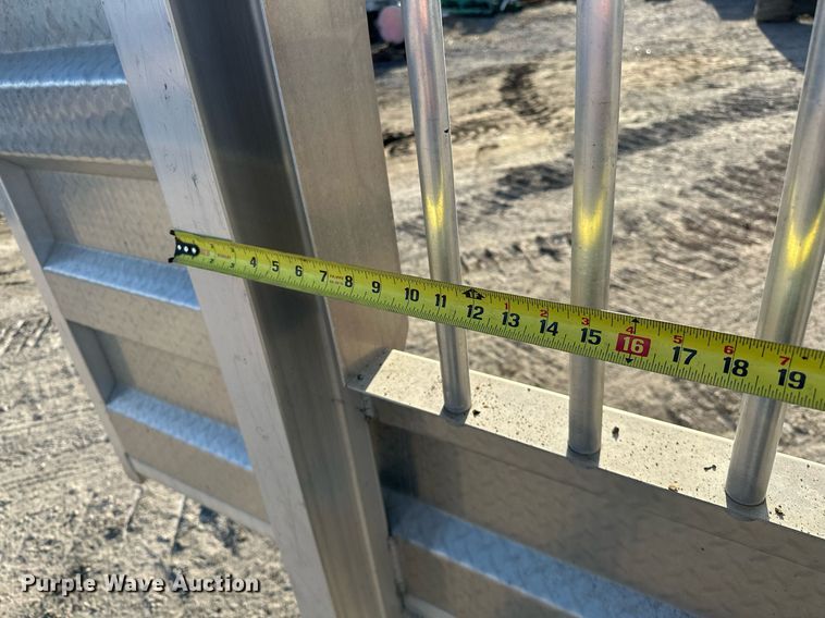 image for item OM9844 (2) headache racks