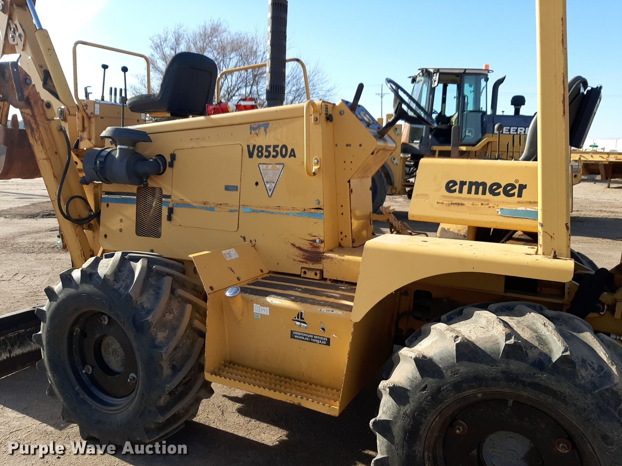 2000 Vermeer V8550A vibratory cable plow in Wichita, KS | Item