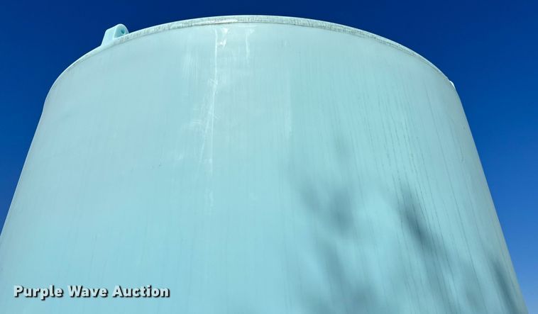 image for item DJ6233 Sprayer Specialties salt brine poly storage tank