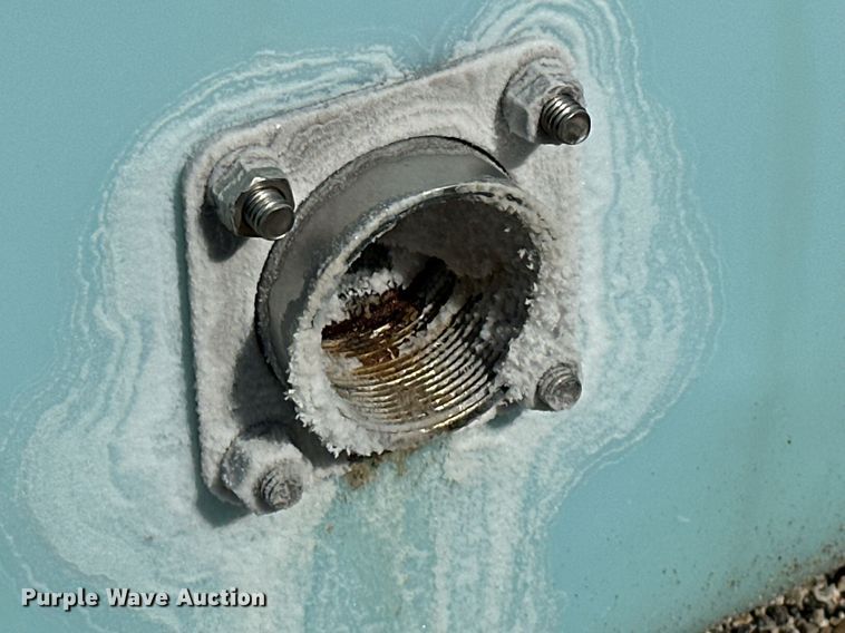 image for item DJ6233 Sprayer Specialties salt brine poly storage tank