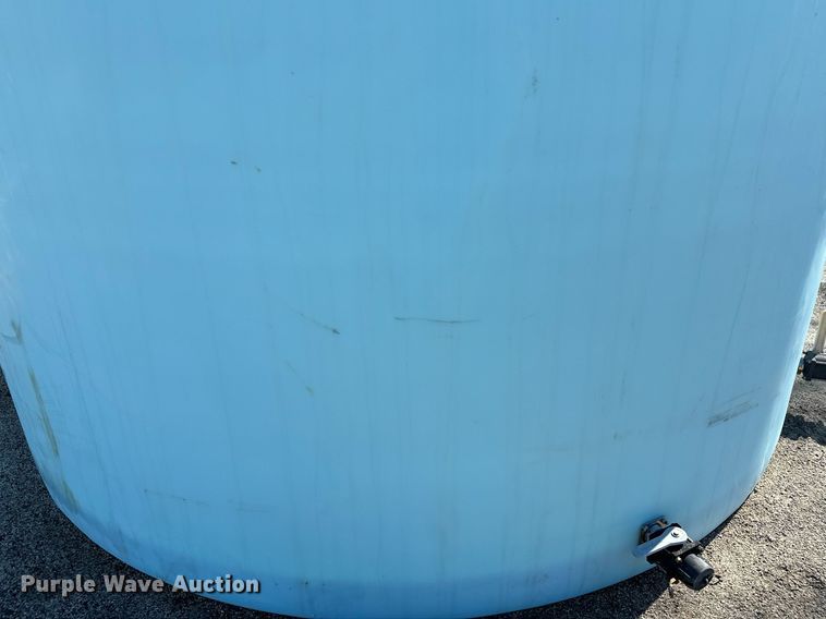 image for item DJ6233 Sprayer Specialties salt brine poly storage tank