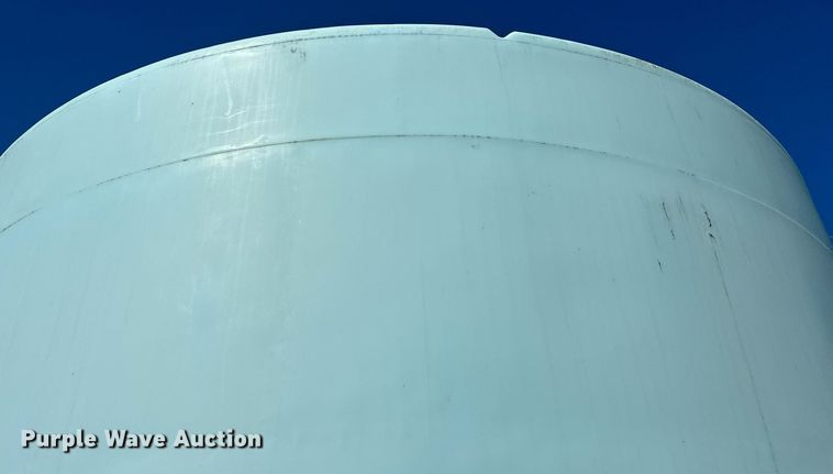 image for item DJ6236 Norwesco salt brine poly storage tank