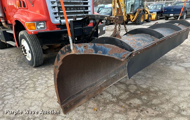 image for item DQ6213 2006 Sterling LT7500 dump truck