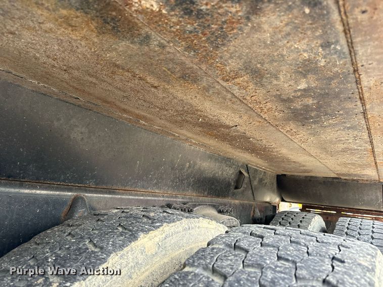 image for item DQ6213 2006 Sterling LT7500 dump truck