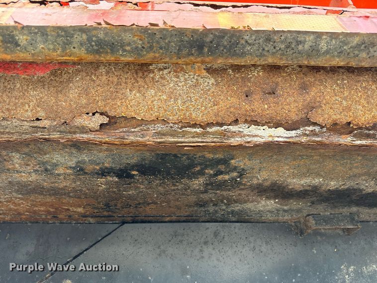 image for item DQ6213 2006 Sterling LT7500 dump truck