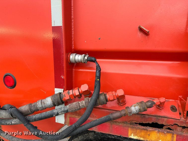 image for item DQ6213 2006 Sterling LT7500 dump truck