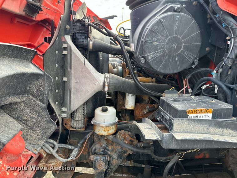 image for item DQ6213 2006 Sterling LT7500 dump truck