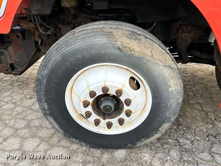 image for item DQ6213 2006 Sterling LT7500 dump truck