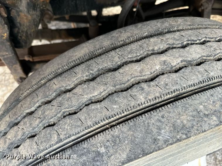 image for item DQ6213 2006 Sterling LT7500 dump truck