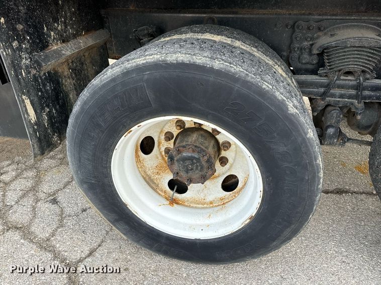 image for item DQ6213 2006 Sterling LT7500 dump truck