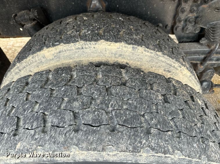 image for item DQ6213 2006 Sterling LT7500 dump truck