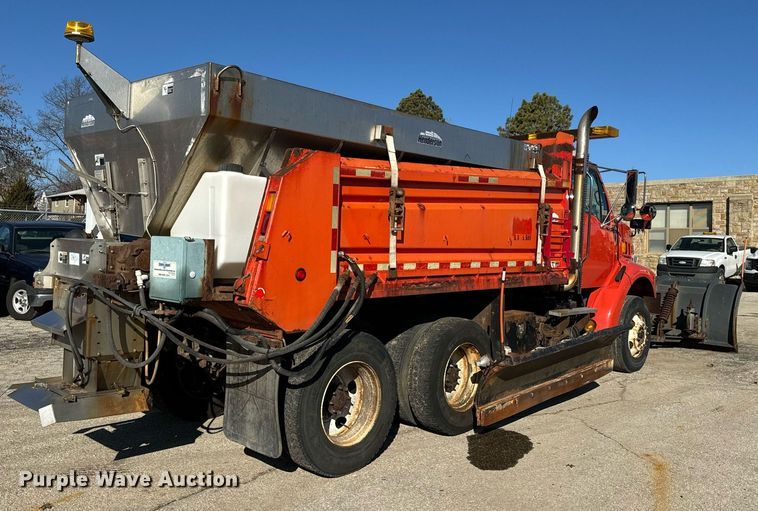 image for item DQ6214 2005 Sterling LT7500 dump truck