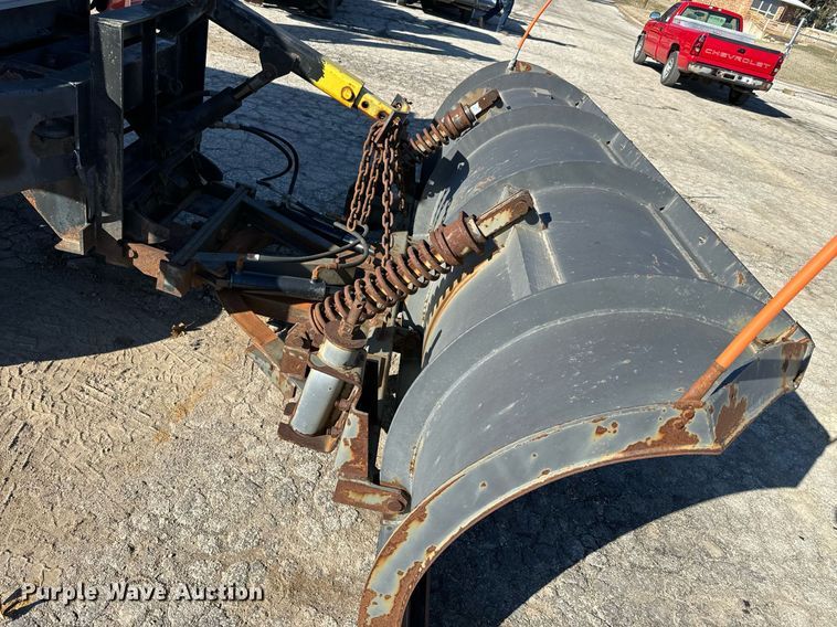 image for item DQ6214 2005 Sterling LT7500 dump truck