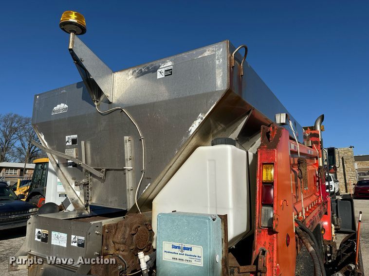 image for item DQ6214 2005 Sterling LT7500 dump truck