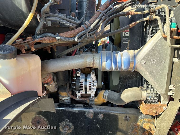 image for item DQ6214 2005 Sterling LT7500 dump truck