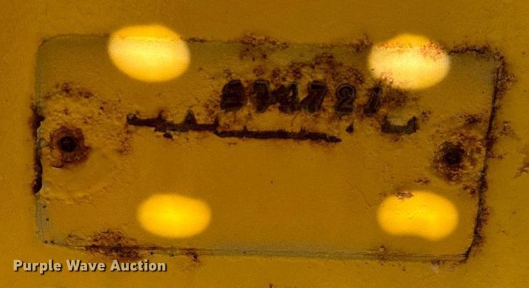 image for item DQ6220 2005 John Deere 444J wheel loader