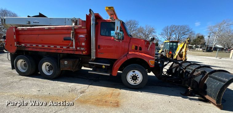 image for item DQ6222 2006 Sterling LT7500 dump truck