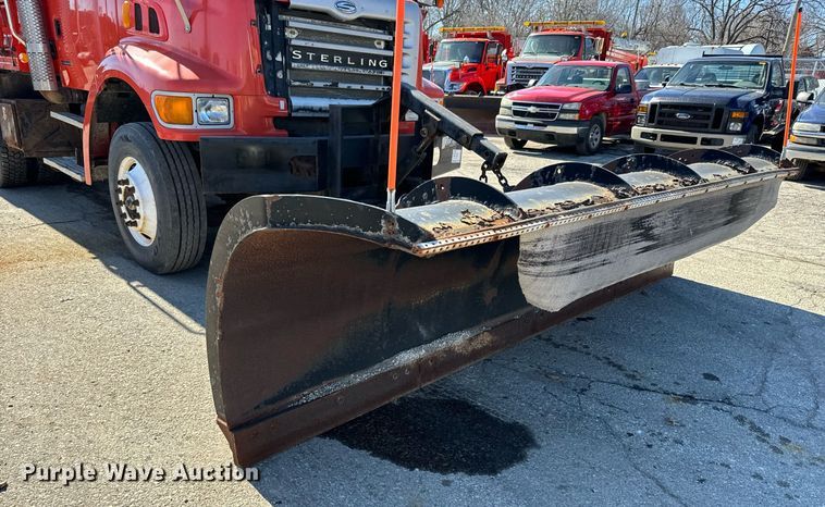 image for item DQ6222 2006 Sterling LT7500 dump truck