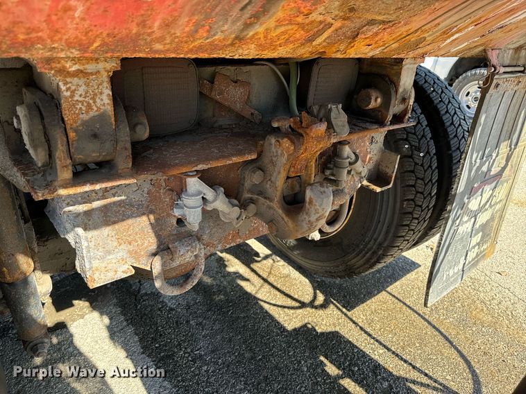 image for item DQ6222 2006 Sterling LT7500 dump truck