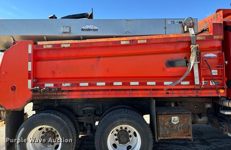 image for item DQ6222 2006 Sterling LT7500 dump truck