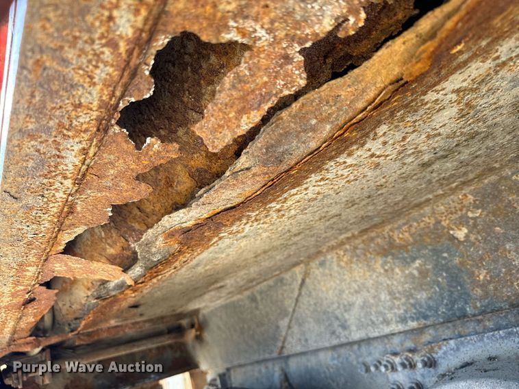 image for item DQ6222 2006 Sterling LT7500 dump truck