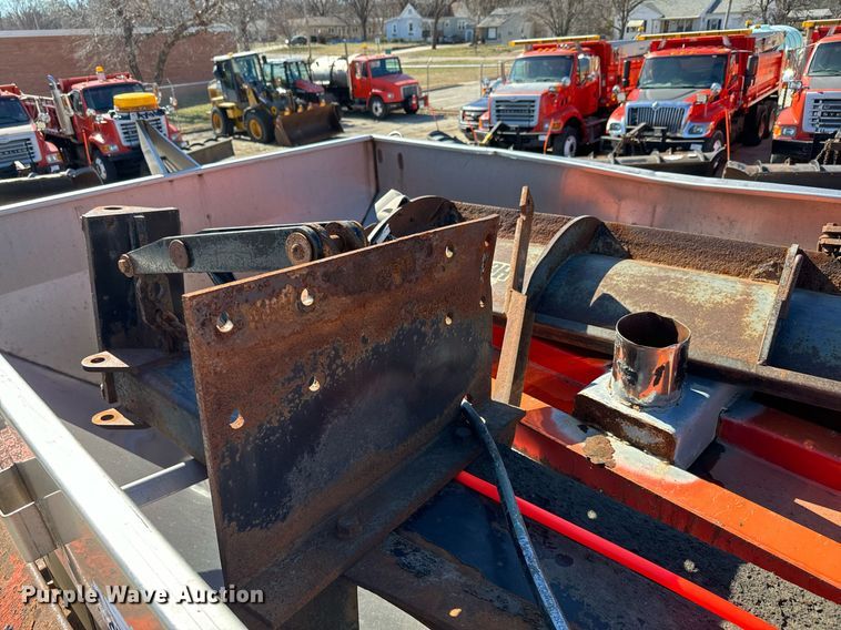 image for item DQ6222 2006 Sterling LT7500 dump truck