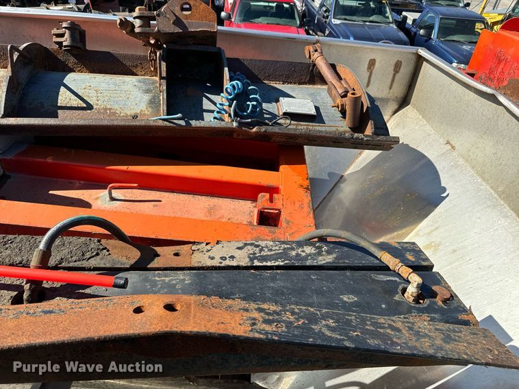 image for item DQ6222 2006 Sterling LT7500 dump truck