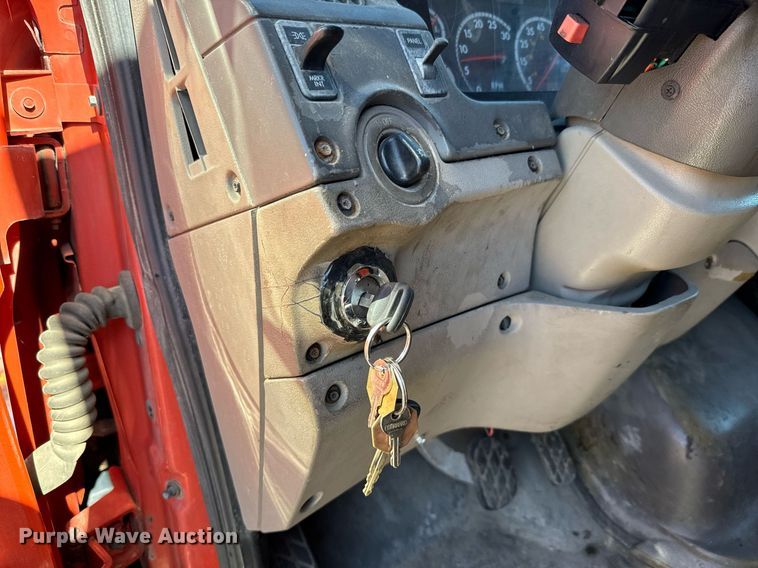 image for item DQ6222 2006 Sterling LT7500 dump truck