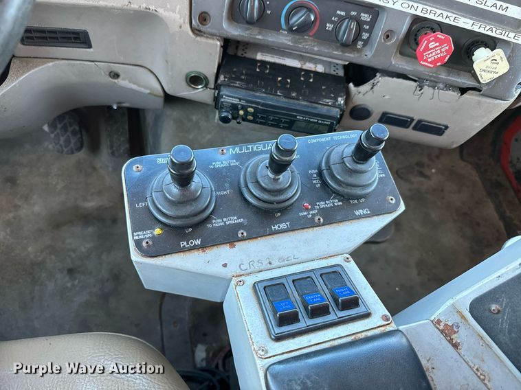 image for item DQ6222 2006 Sterling LT7500 dump truck